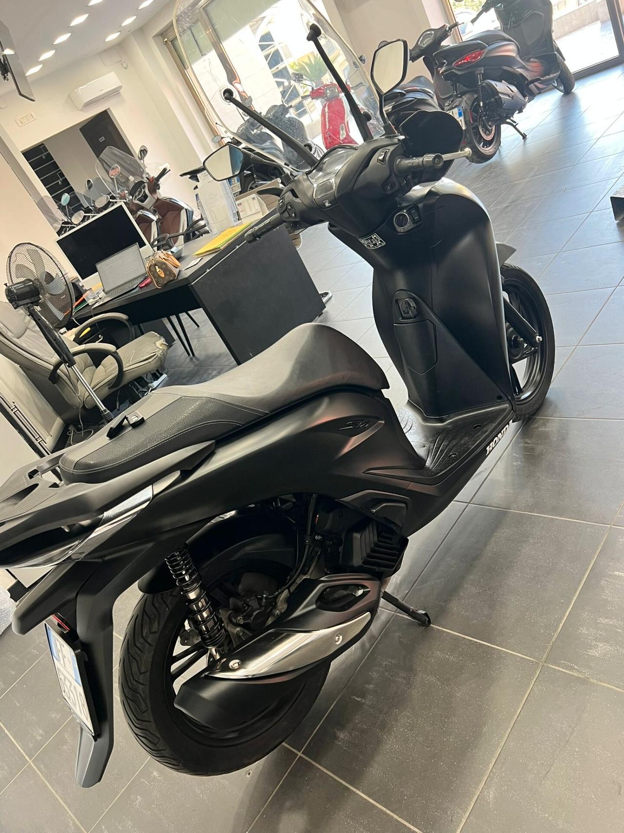 Honda SH 125 BASE