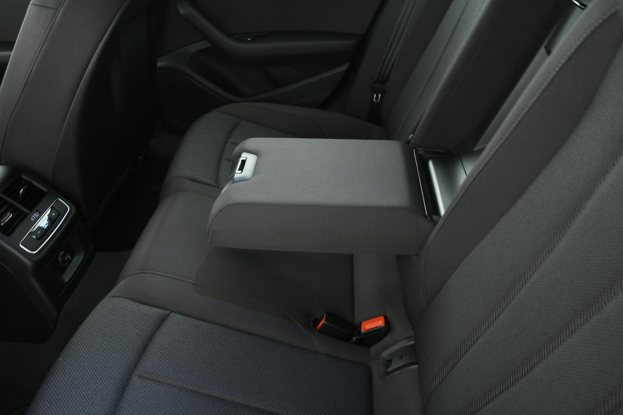 AUDI A4 Avant 40 2.0 tdi mhev Business Advanced quattro 204cv ACC+FULL LED