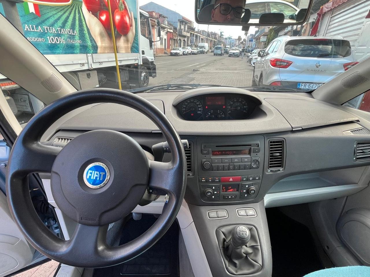 Fiat Idea 1.4 16V Emotion