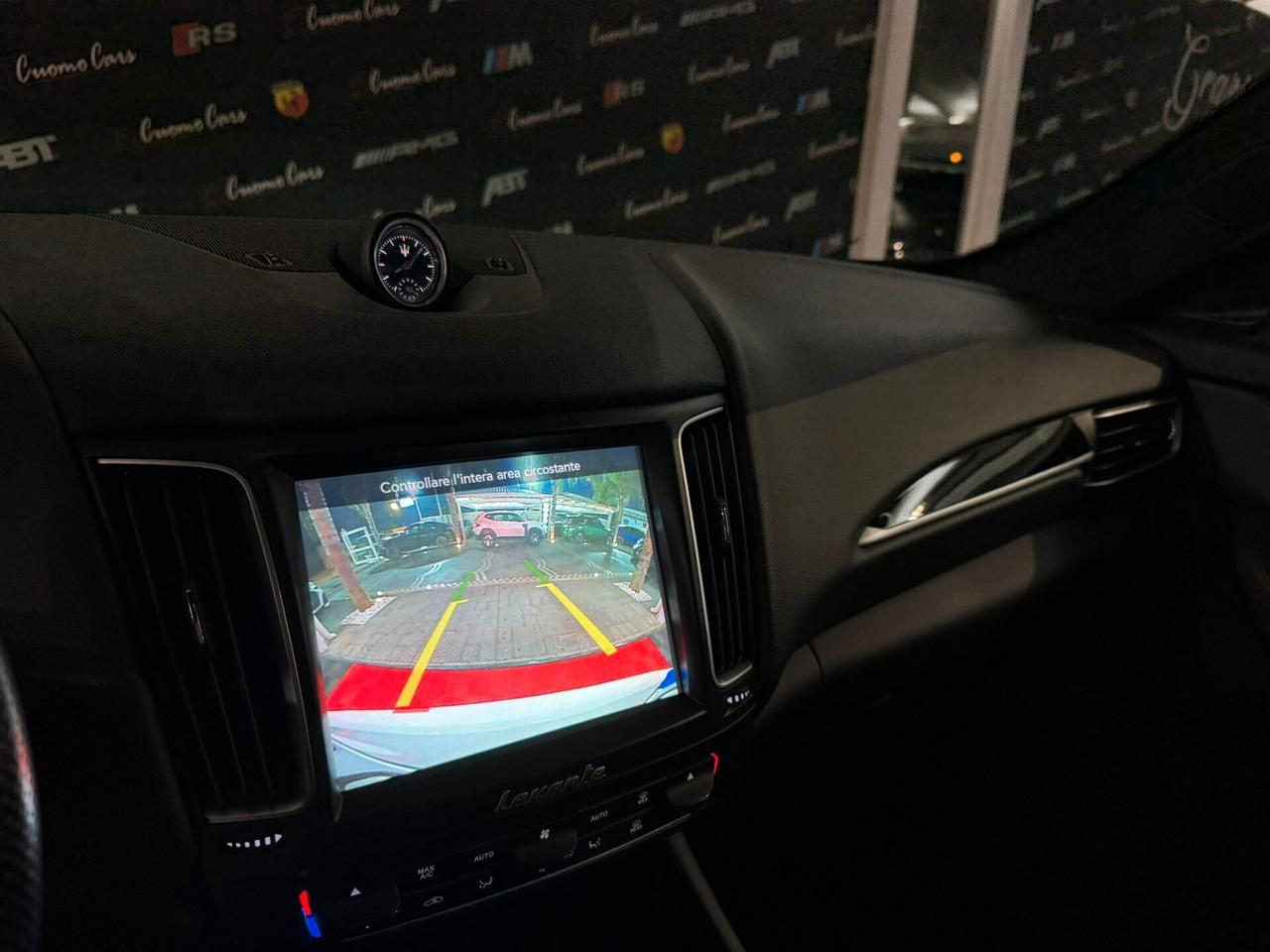 Maserati Levante V6 Diesel 275 CV Q4 Gransport