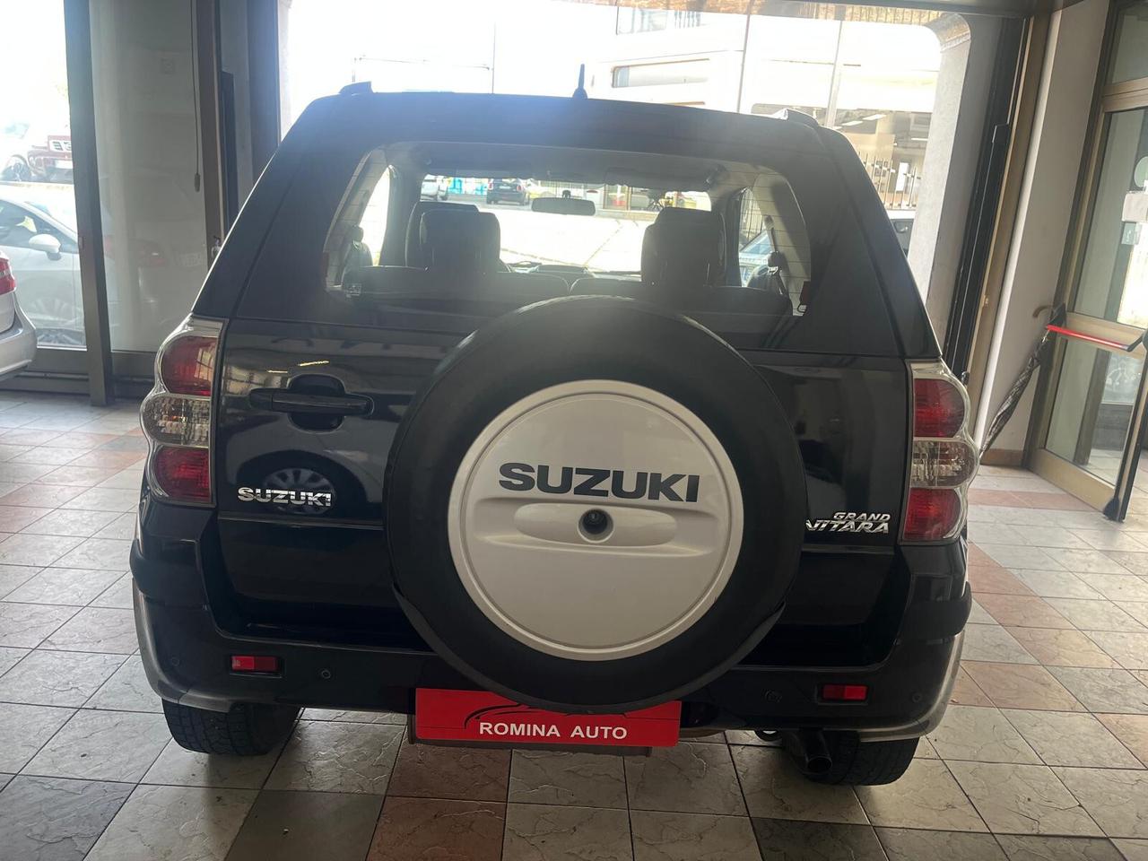 Suzuki Grand Vitara 1.9 DDiS 3 porte