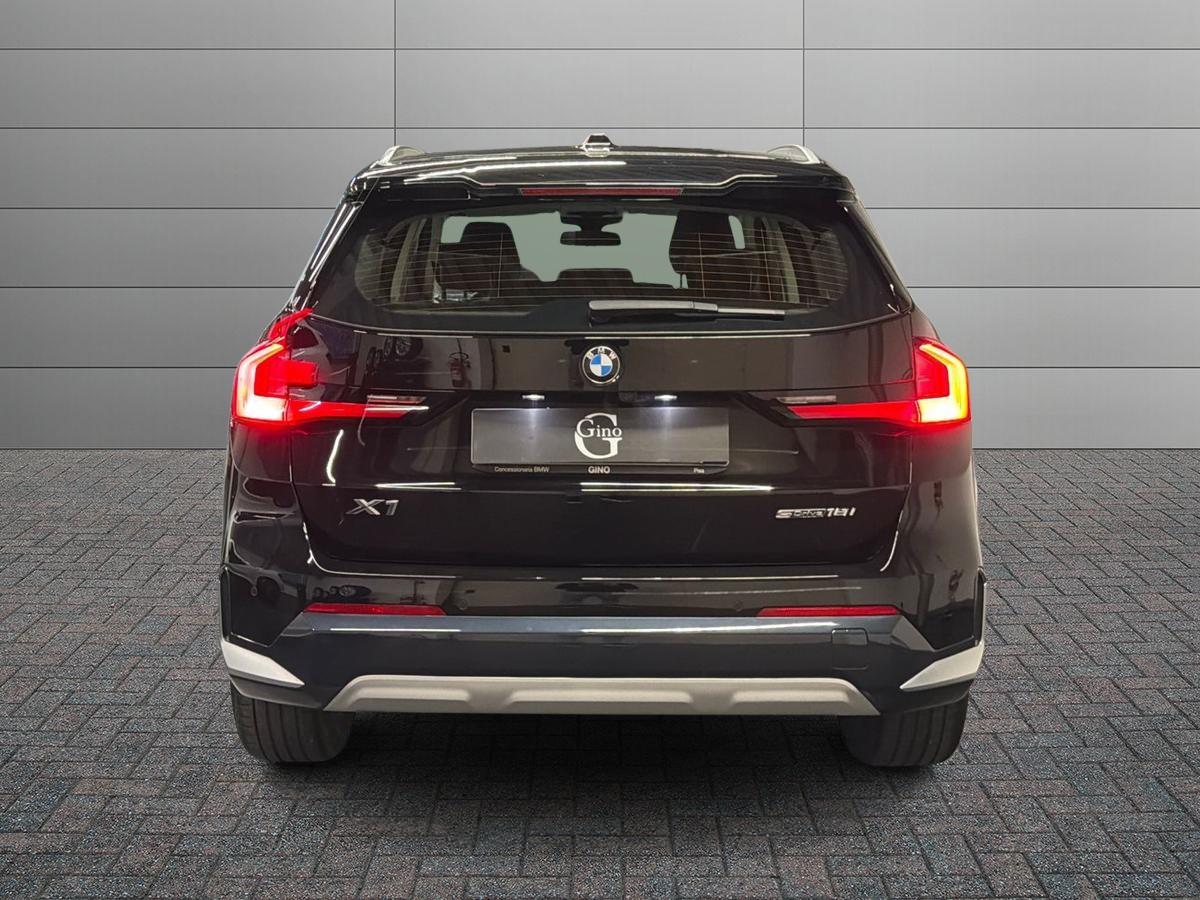 BMW X1 U11 - X1 sdrive18i X-Line auto
