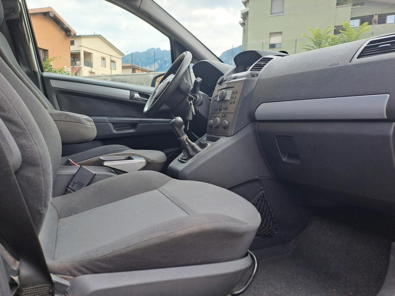 OPEL ZAFIRA 1.9 CDTI *7 POSTI*