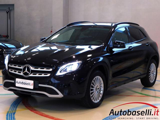 MERCEDES-BENZ GLA 200 180 BUSINESS 122CV,NAVIGATORE,LEDHD, RETROCAMERA