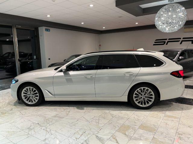 BMW 520 d Touring xDrive 190cv Luxury StepTronic 48v