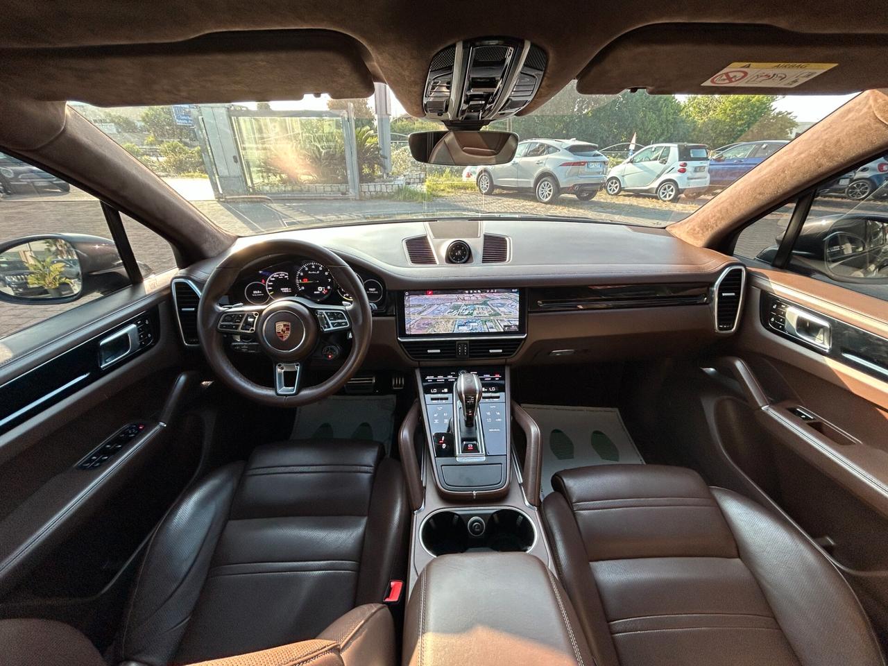 Porsche Cayenne 4.0 Turbo S e-hybrid tiptronic