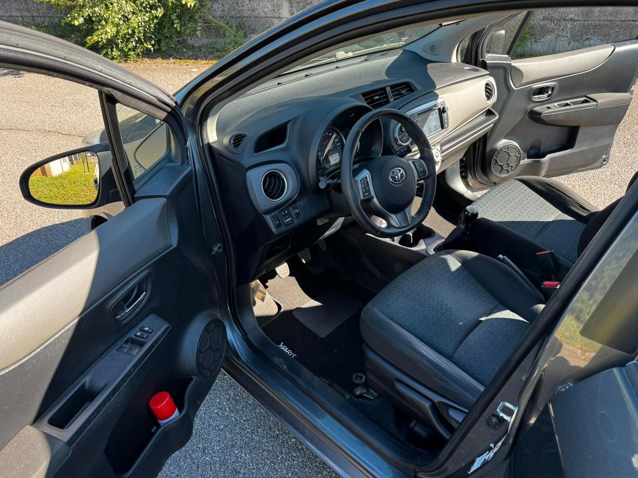 Toyota Yaris 1.0 5 porte Lounge
