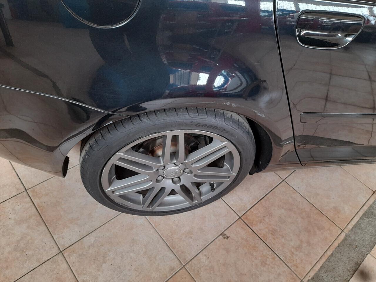 Audi A3 1.6 TDI 105 CV CR Ambition