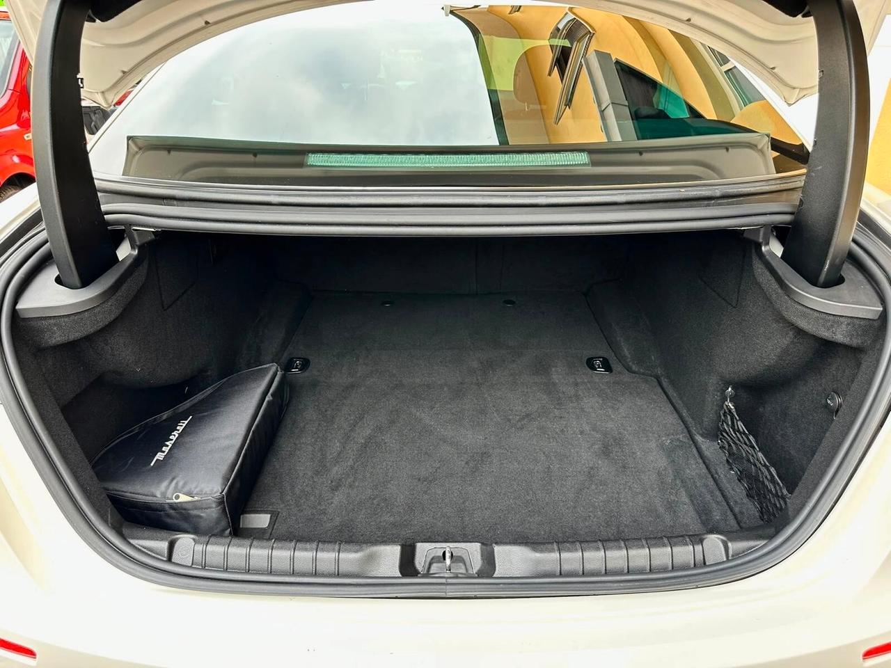 Maserati Ghibli V6 Diesel 275 CV