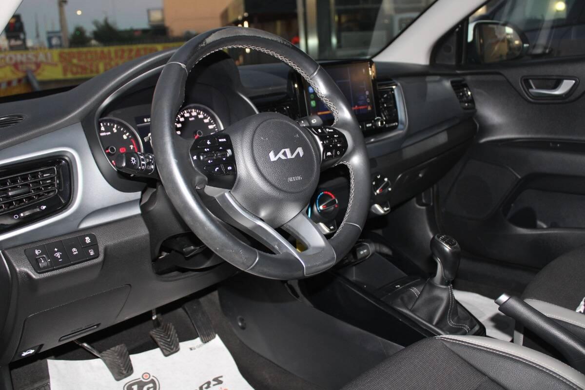 Kia Stonic Stonic 1.0 t-gdi Urban 120cv TELECAMERA & CARPLAY