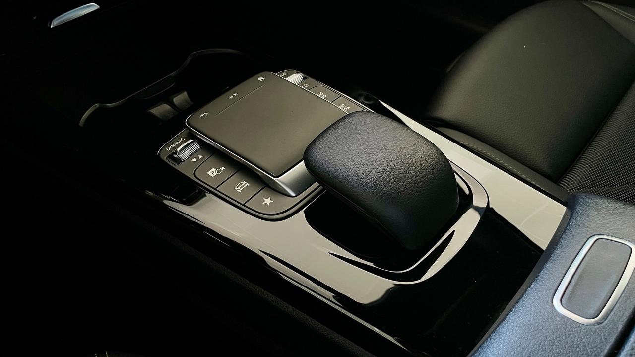 MERCEDES-BENZ CLASSE A180 2.0 PREMIUM 116 CV - FULL LED, VIRTUAL COCKPIT, NEOPATENTATI