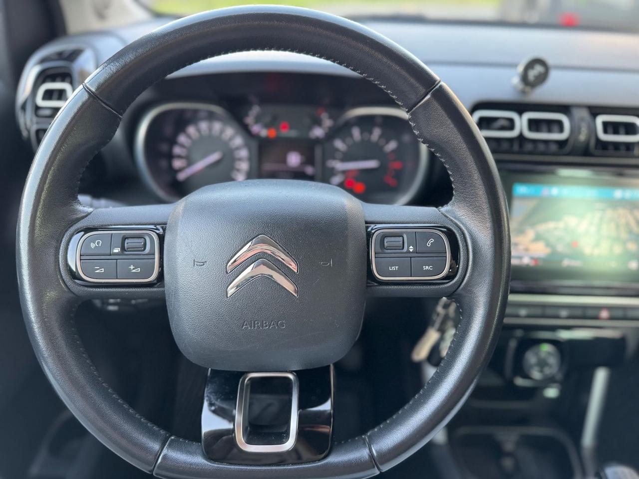 Citroen C3 Aircross Shine 1.6 Blue HDi 100 #9852