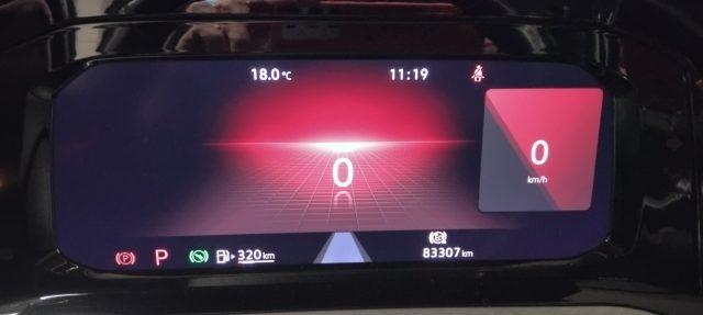 VOLKSWAGEN Golf VAR. 1.0 eTSI EVO DSG Life MILD HYBRID