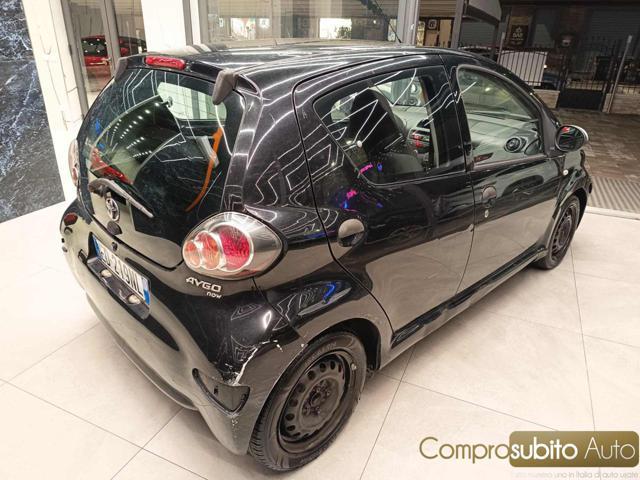 TOYOTA Aygo 1.0 12V VVT-i 5 porte Now