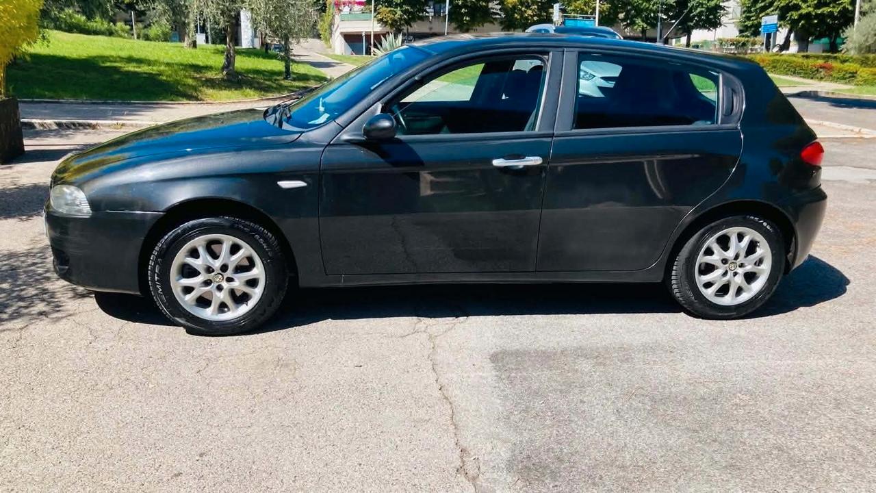 Alfa Romeo 147 1.6 16V TS 5 porte GPL