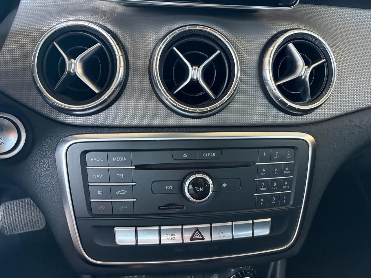 Mercedes-benz CLA 200 180 d Automatic Premium