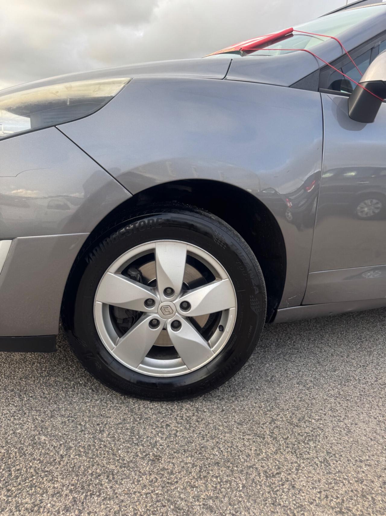 Renault Scenic Scénic X-Mod 1.5 dCi 110CV Dynamique