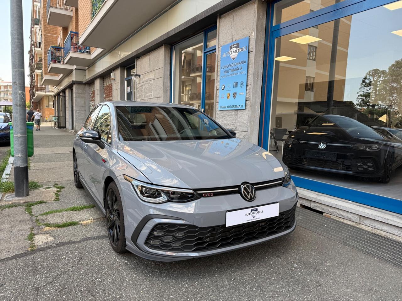Volkswagen Golf GTI 2.0 TSI DSG PERFORMANCE