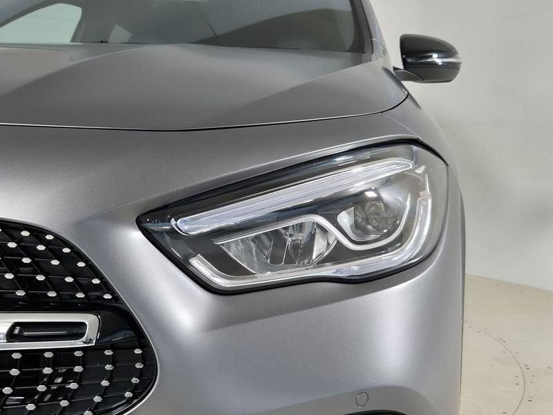 Mercedes-Benz GLA GLA-H247 2020 Benzina 180 Premium auto