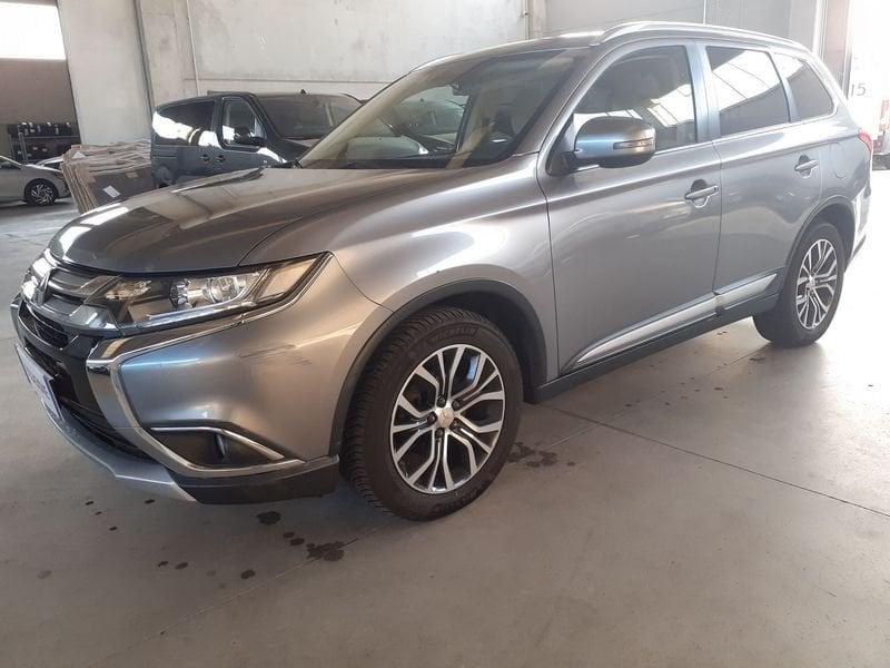 Mitsubishi Outlander Outlander 2.2 DI-D 4WD Instyle 7p.