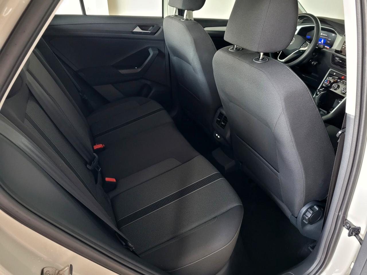 Volkswagen T-Roc 1.5 TFSI DSG 150CV CARPLAY LED ACC COCKPIT