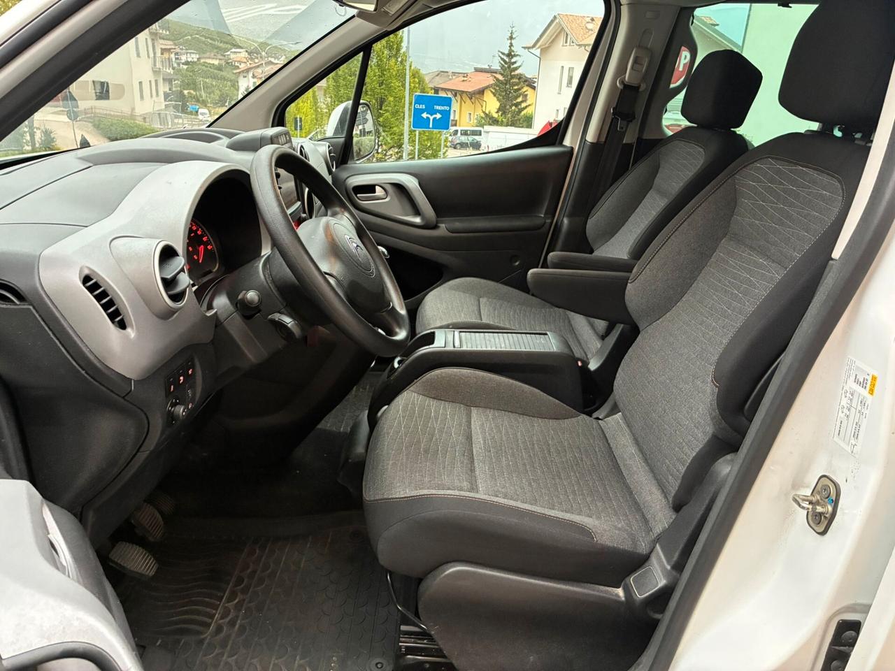 CITROEN BERLINGO 1.6 eHDi 120CV 6M 7POSTI