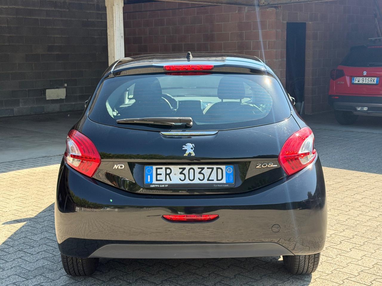 Peugeot 208 1.2 VTi 82 CV 3 porte Allure