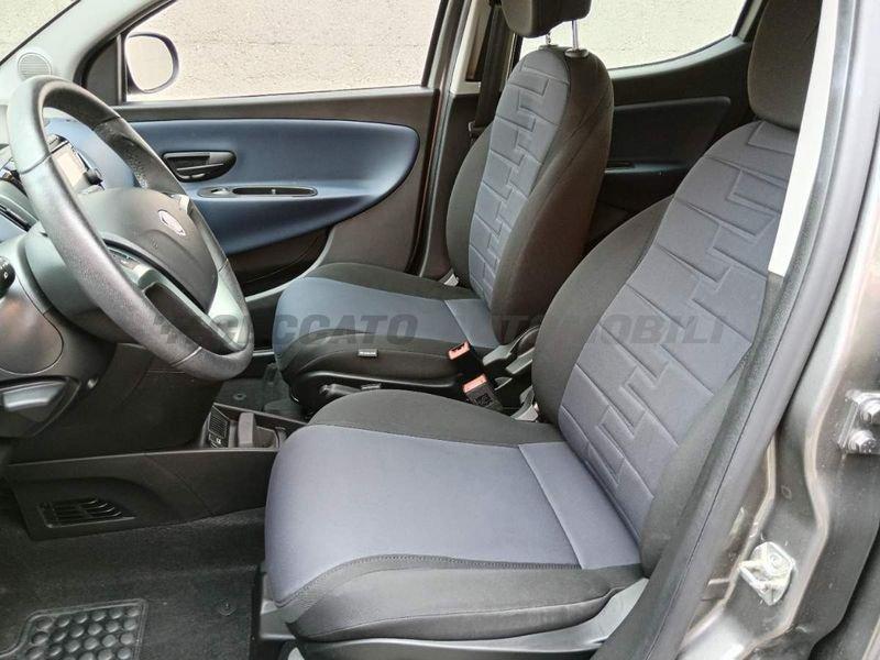 Lancia Ypsilon Ypsilon 1.0 firefly hybrid Platino s&s 70cv