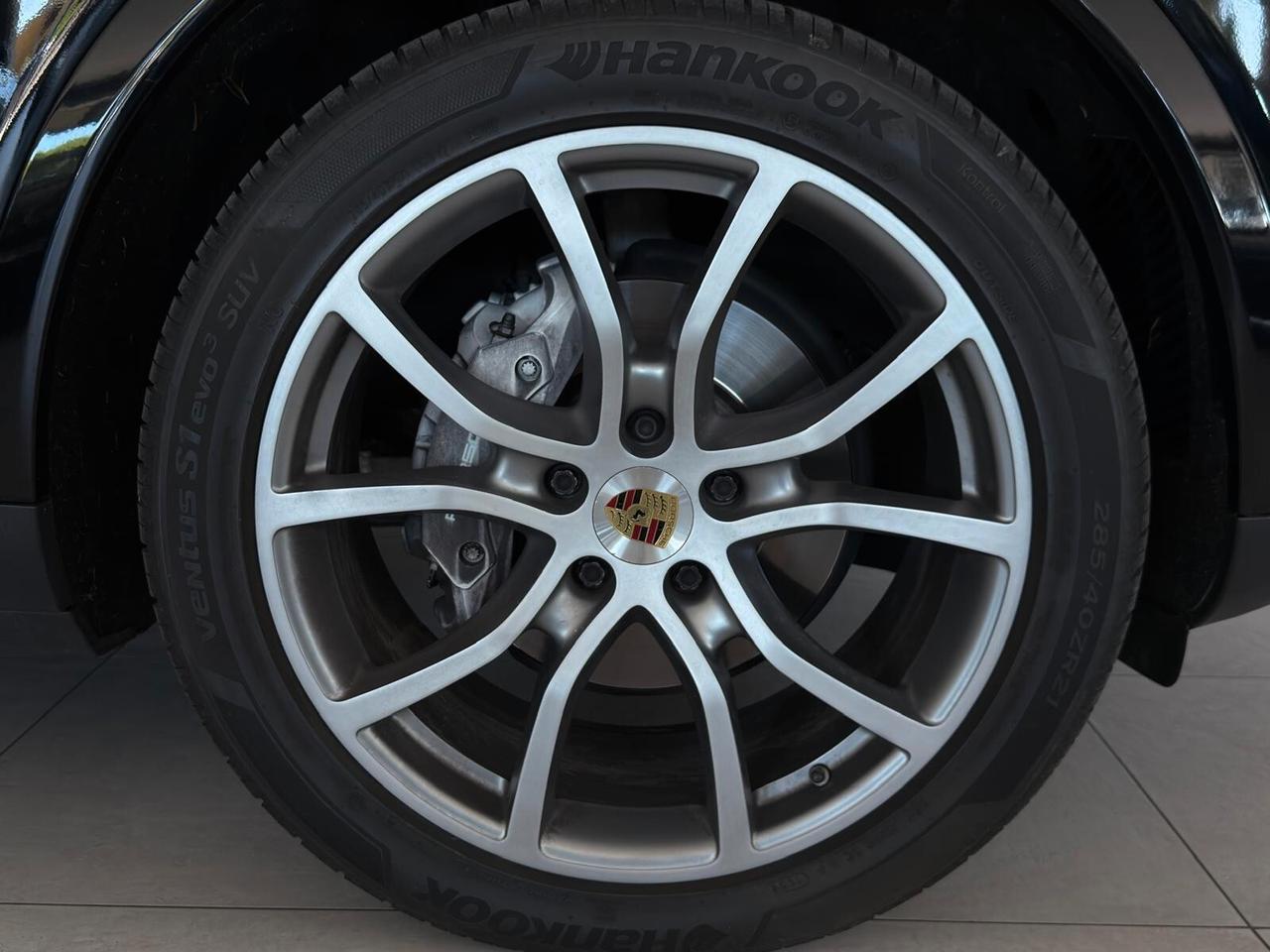 Porsche Cayenne 3.0 V6