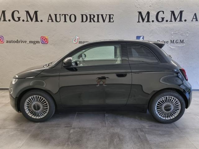 FIAT 500 Berlina Hybrid Icon