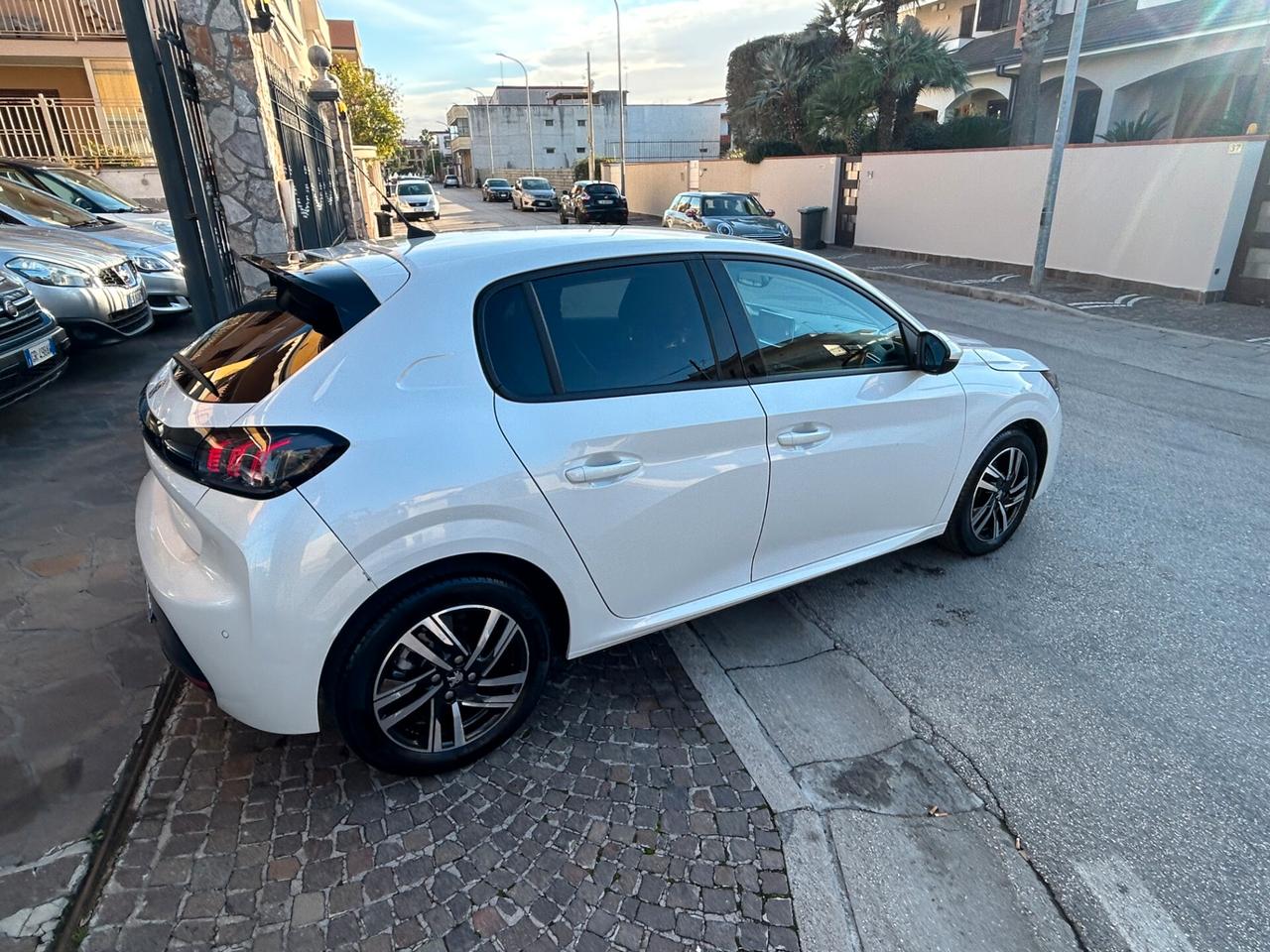 Peugeot 208 PureTech 130 Stop&Start EAT8 5 porte GT Pack