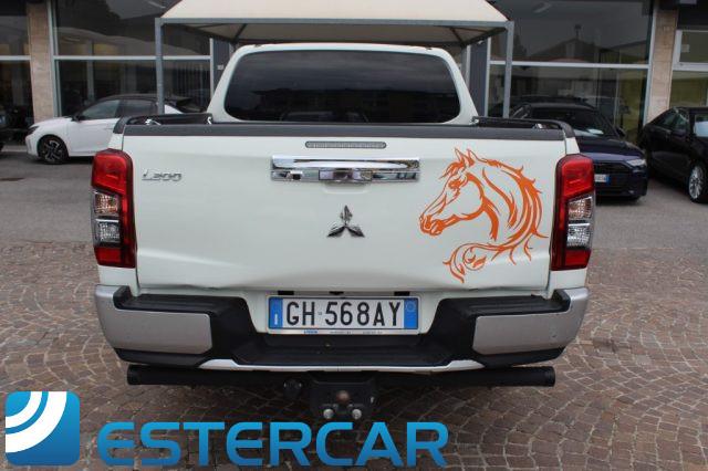 MITSUBISHI L200 2.3 D Double Cab 4x4 Invite Connect GANCIO TRAINO