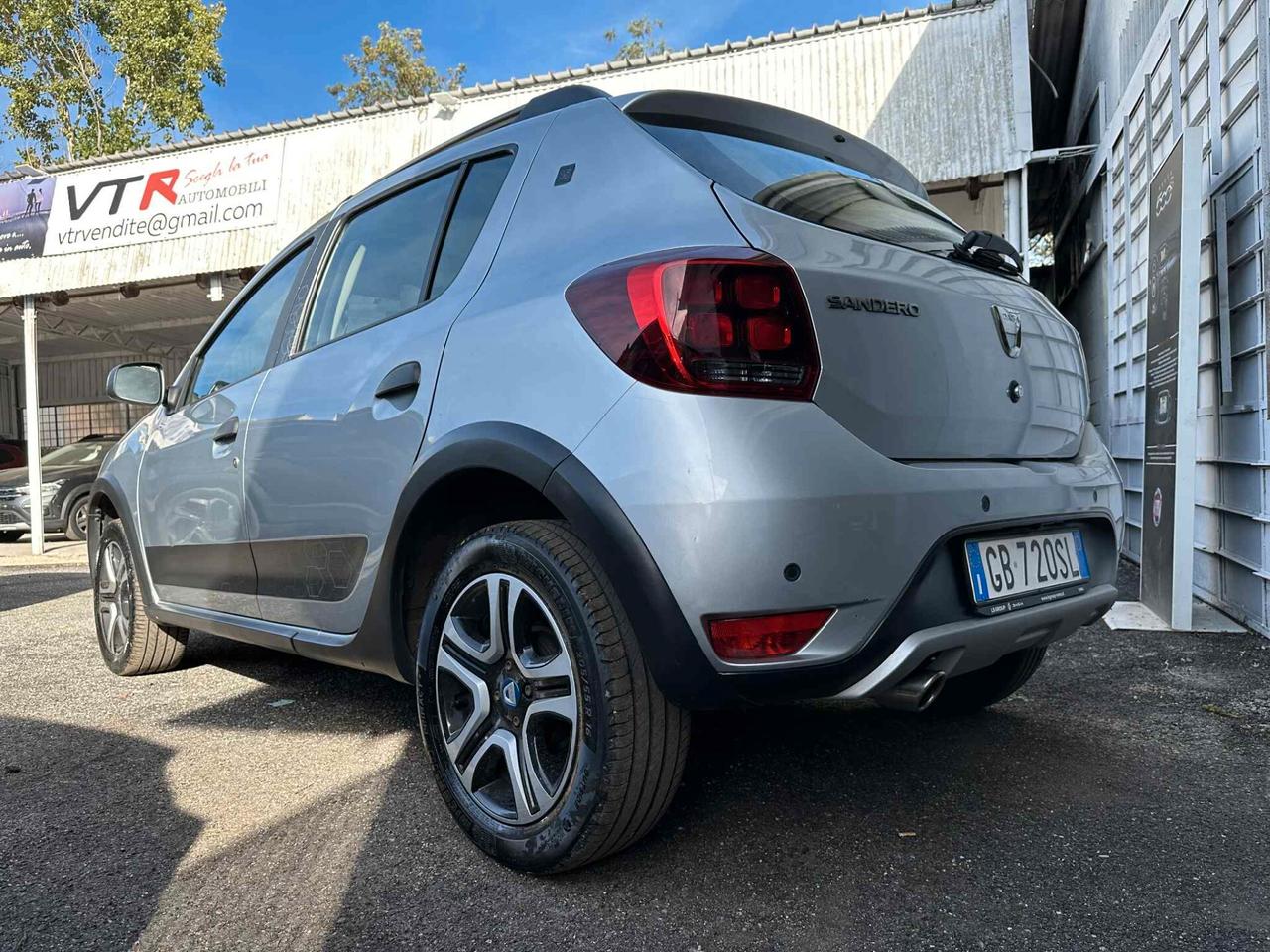 Dacia Sandero Stepway 1.0 TCe 100CV ECO-G 15th Anniversary