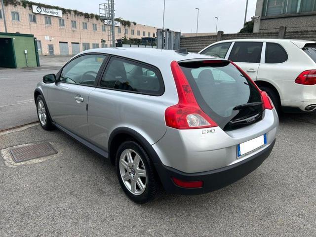 VOLVO C30 2.0 Momentum *FINANZIABILE* *GARANTITA*