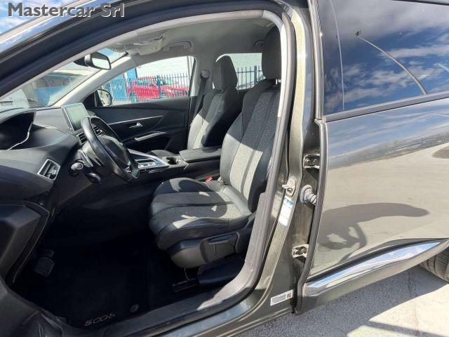 PEUGEOT 5008 5008 7 POSTI 1.5 bluehdi Allure s - FV859PV