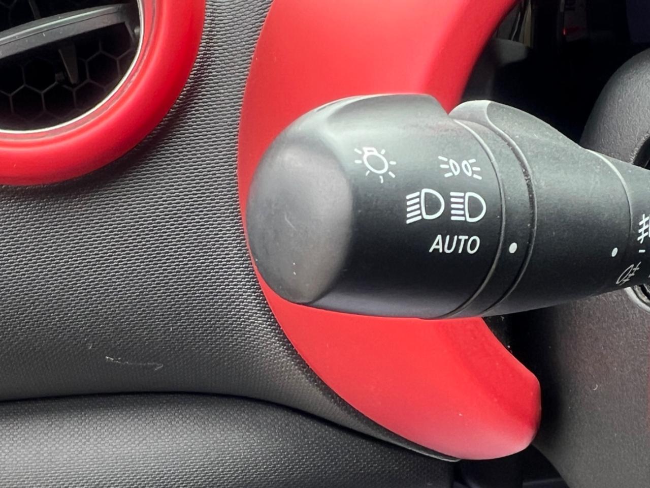 Renault Twingo 73cv le coq sportif Cabrio