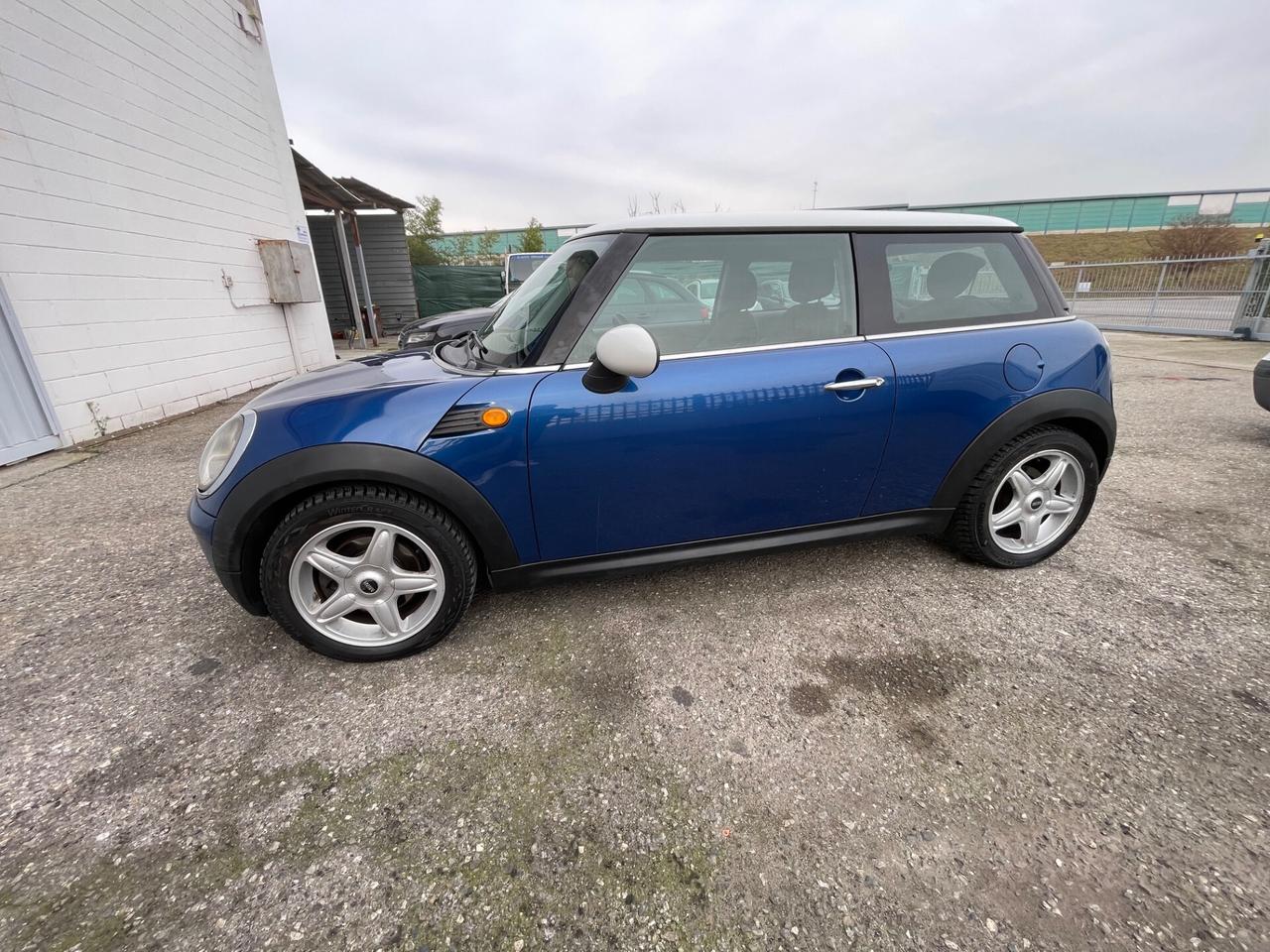Mini 1.6 16V Cooper D