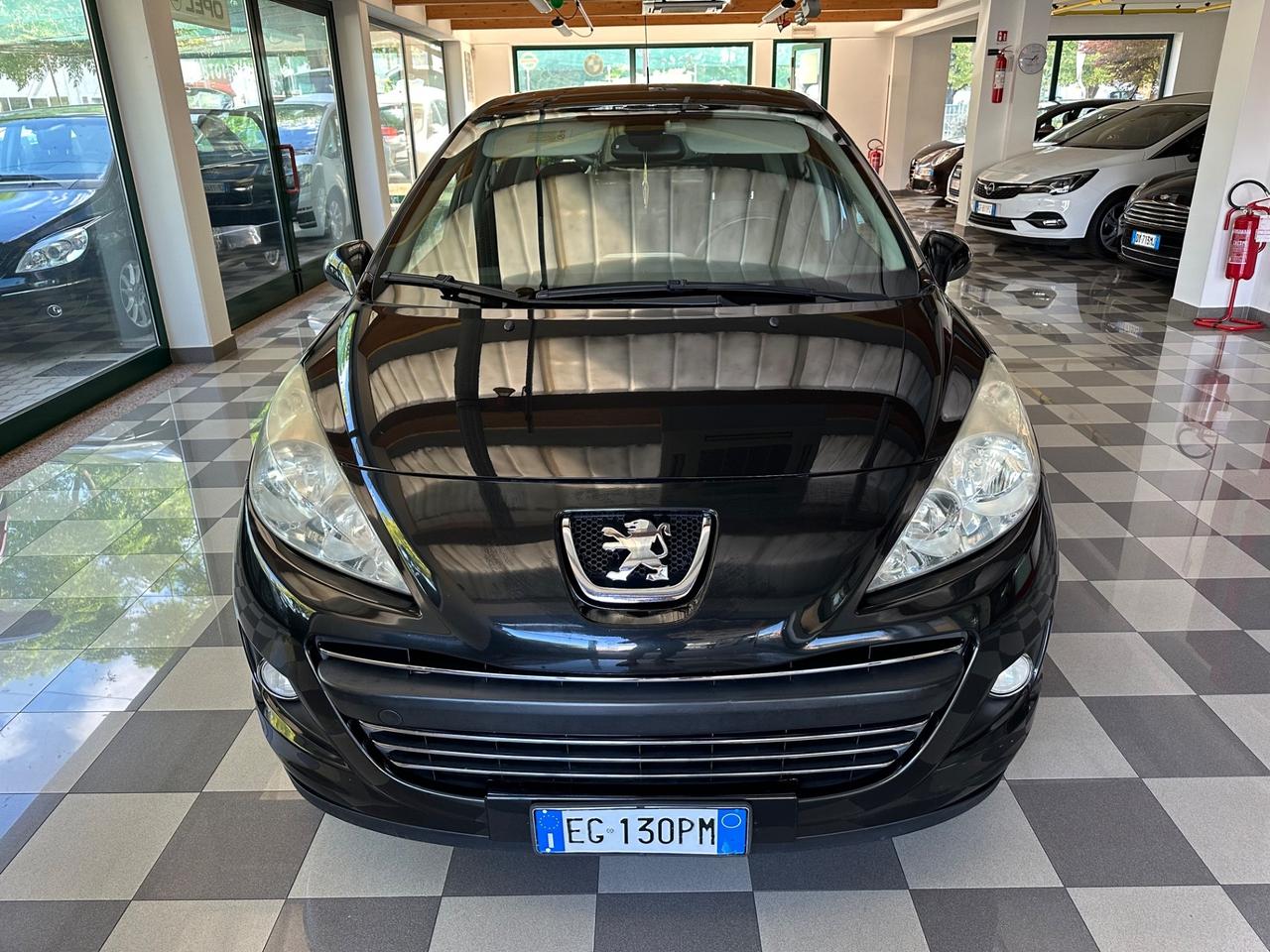 Peugeot 207 1.6 8V HDi 112CV 5p. Allure