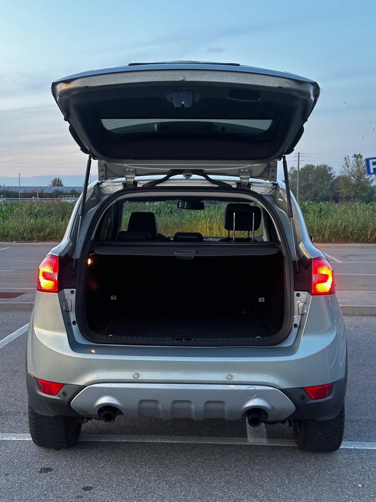 Ford Kuga 2.0 TDCi 136 CV 4WD Titanium DPF