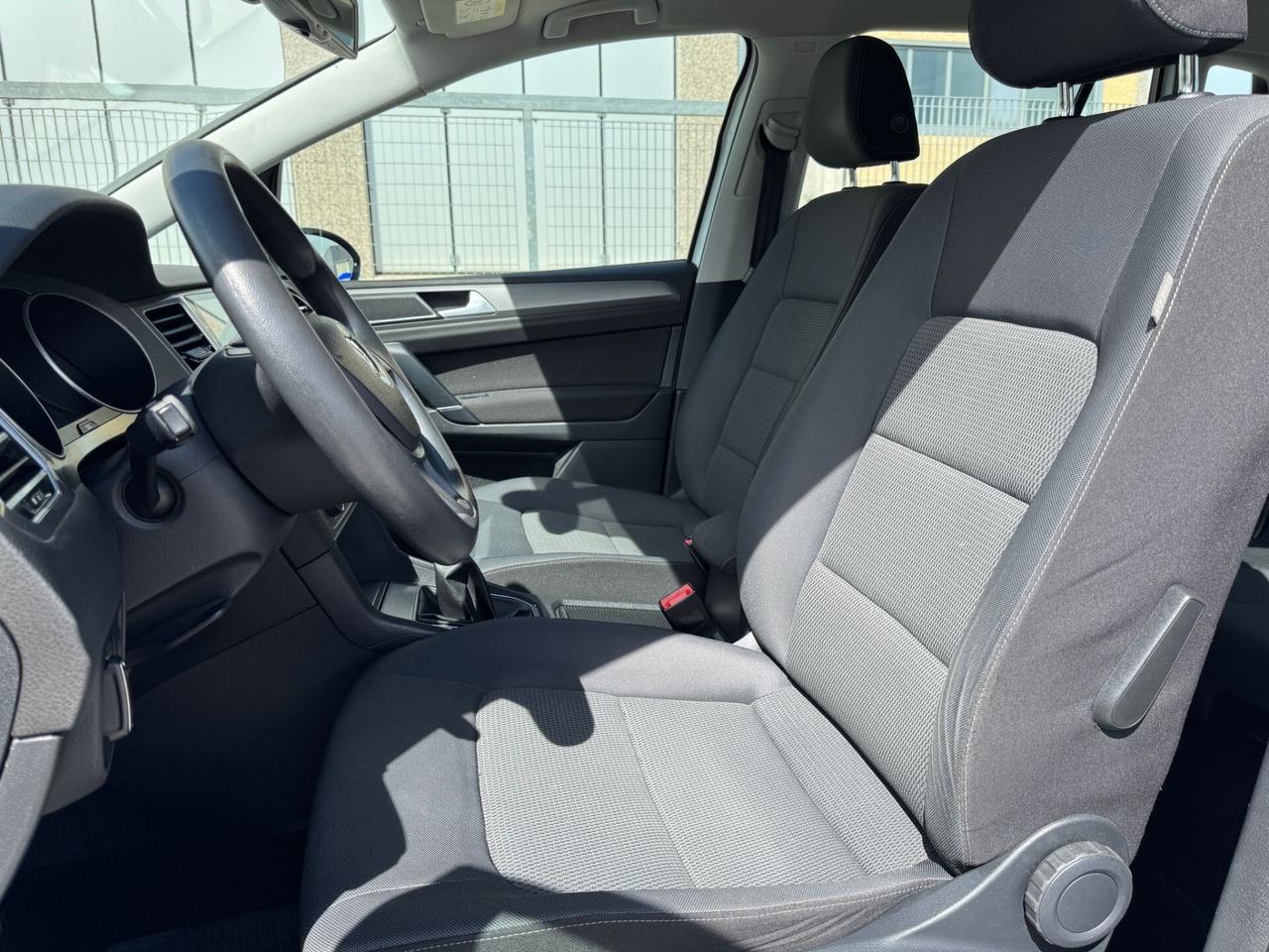 Volkswagen Golf Sportsvan 1.6 TDI 110CV Comfortline BlueMot.Tech.