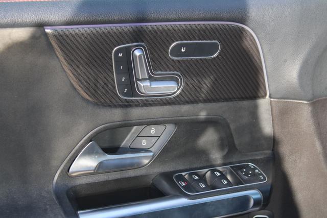 MERCEDES-BENZ GLB 200 d Automatic 4Matic Premium