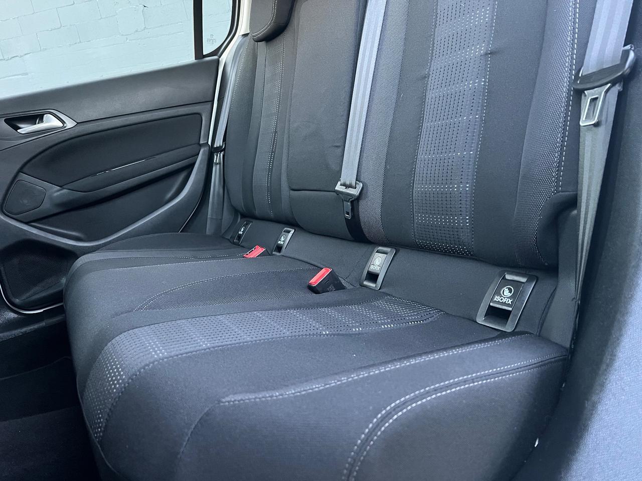 Peugeot 308 1.6 BlueHDi 120 Allure - 2017