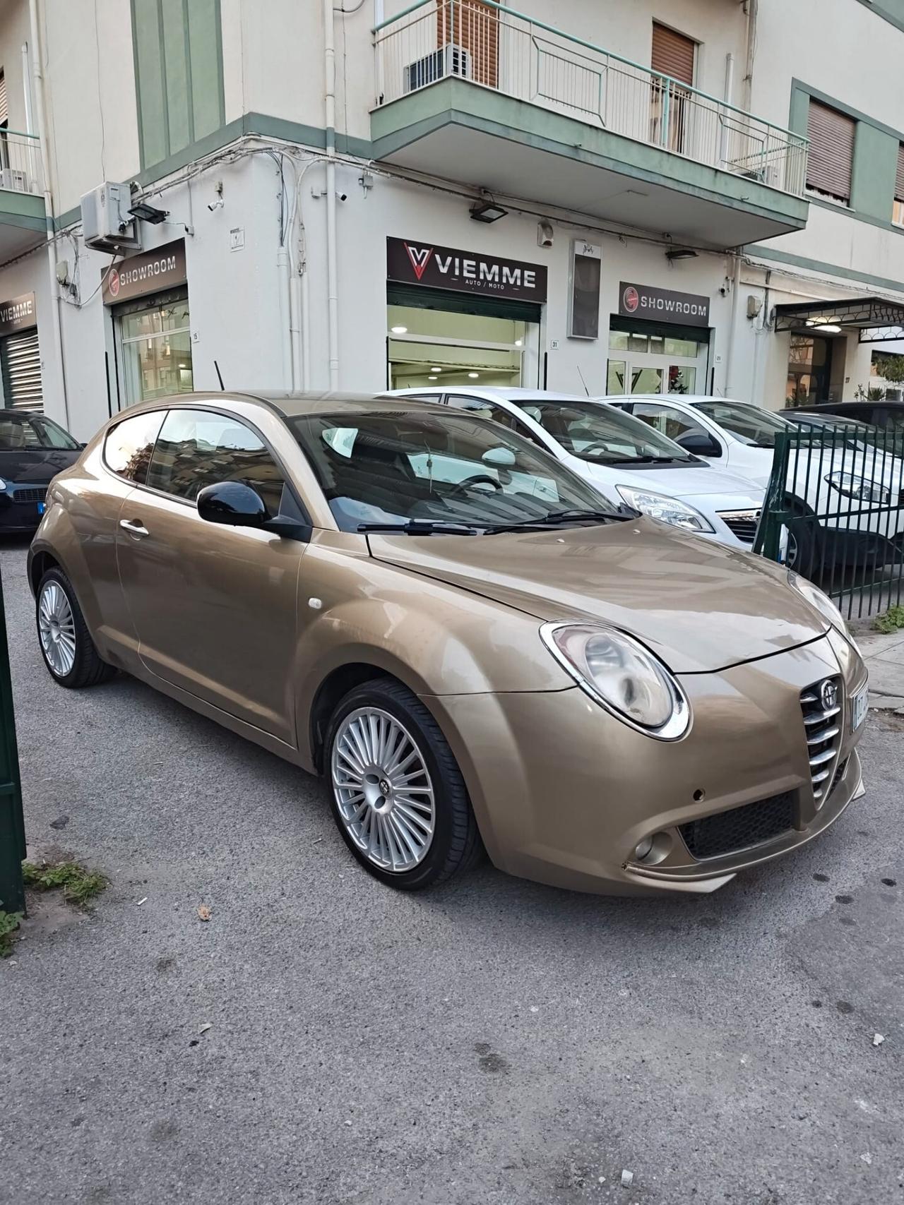 Alfa Romeo MiTo 1.6 JTDm 16V Distinctive Sport Pack