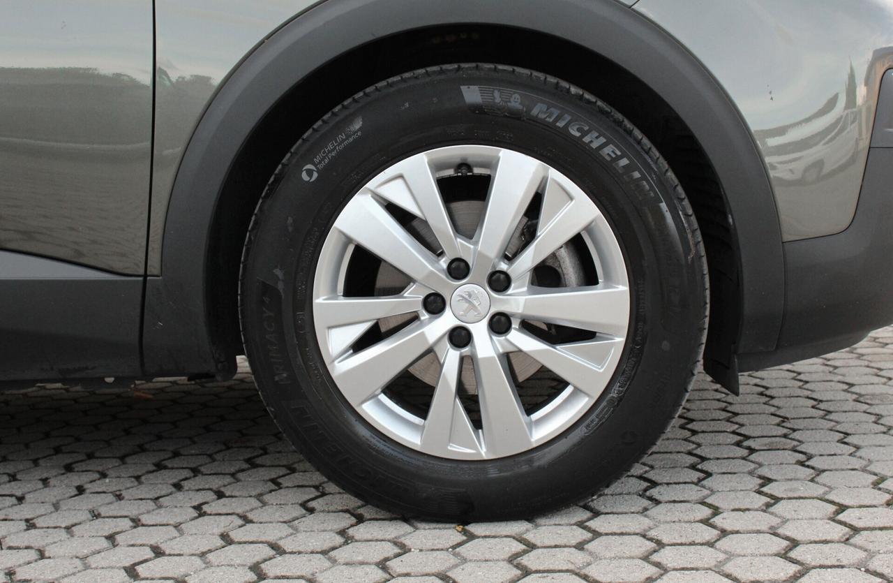 Peugeot 3008 BlueHDi 130 S&S EAT8 Business