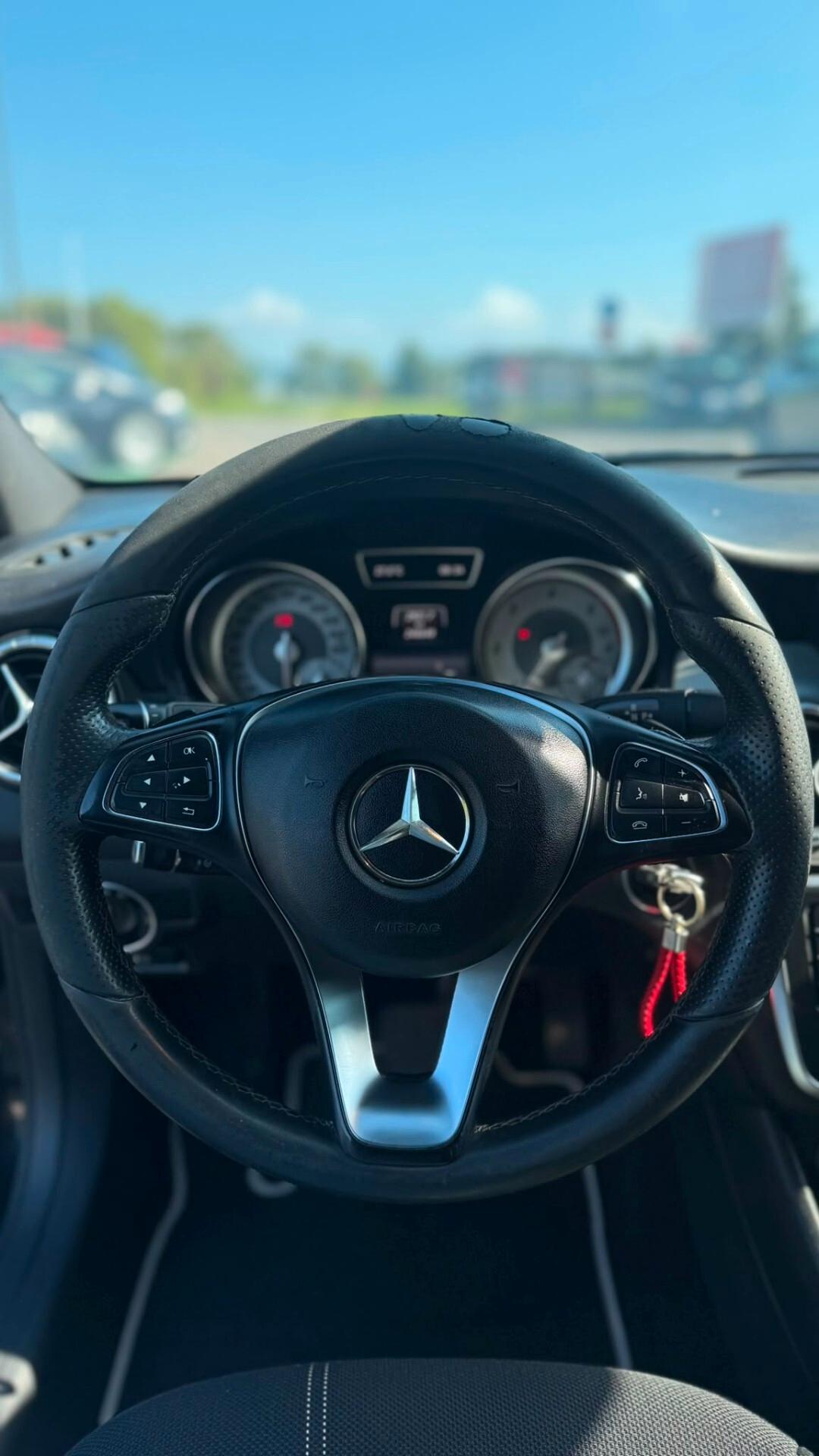 Mercedes-benz CLA 200 CDI Automatic Business
