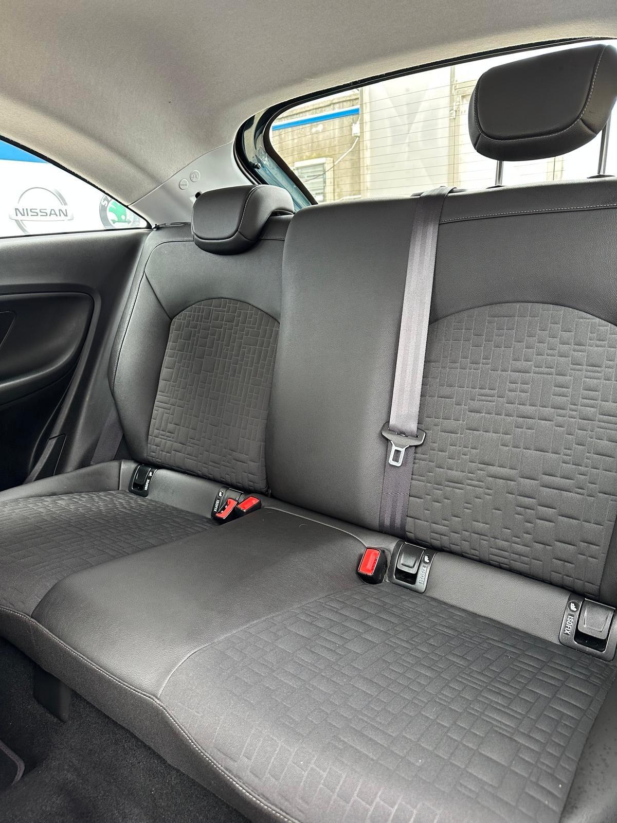 Opel Corsa 1.4 90CV Coupé Cosmo