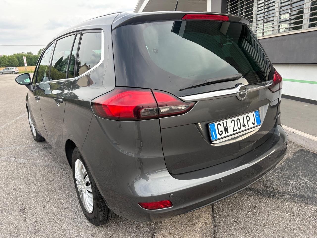 Opel Zafira Tourer 2.0 CDTi 7 posti gancio t pronta