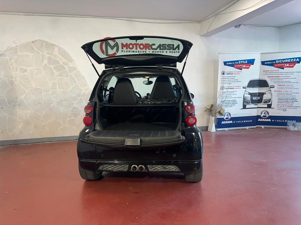 Smart ForTwo 1000 52 kW MHD pulse con SERVOSTERZO