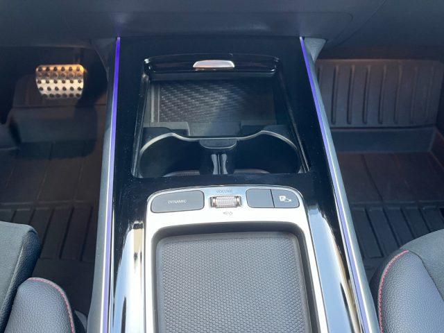 MERCEDES-BENZ GLB 200 d Automatic AMG Line Premium *DISTRONIC*