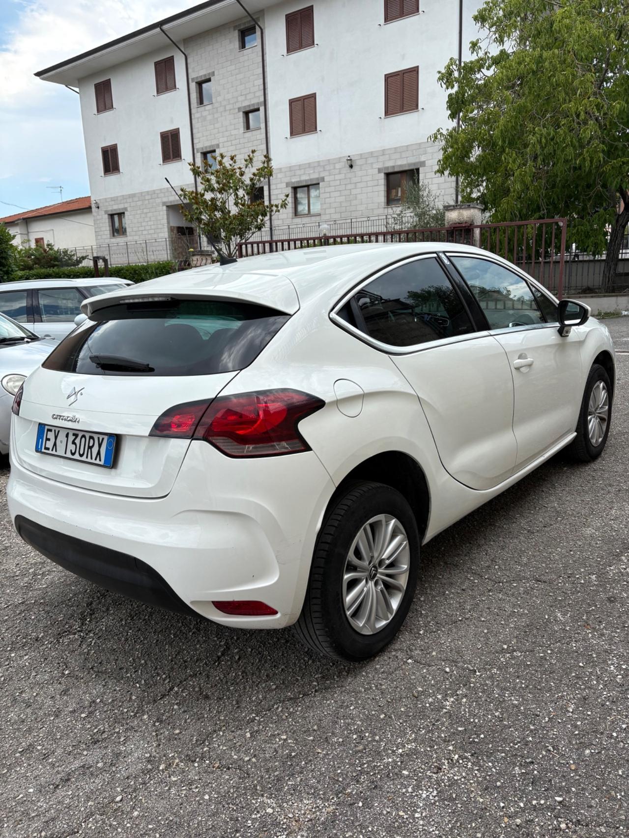 Ds DS4 4 1.6 e-HDi 115 Business